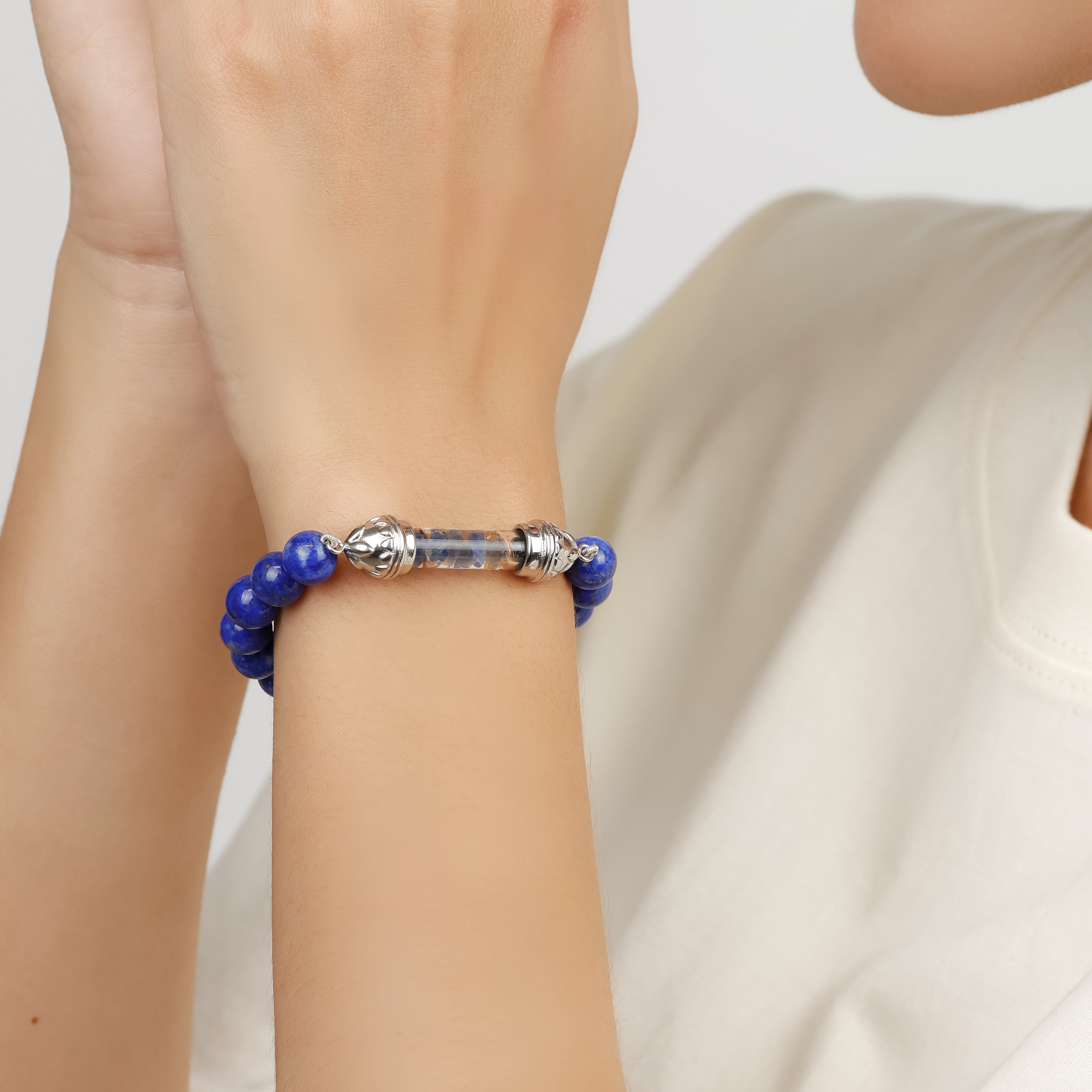 Lapis-Lazuli bracelet with sacred Sapphire amulet