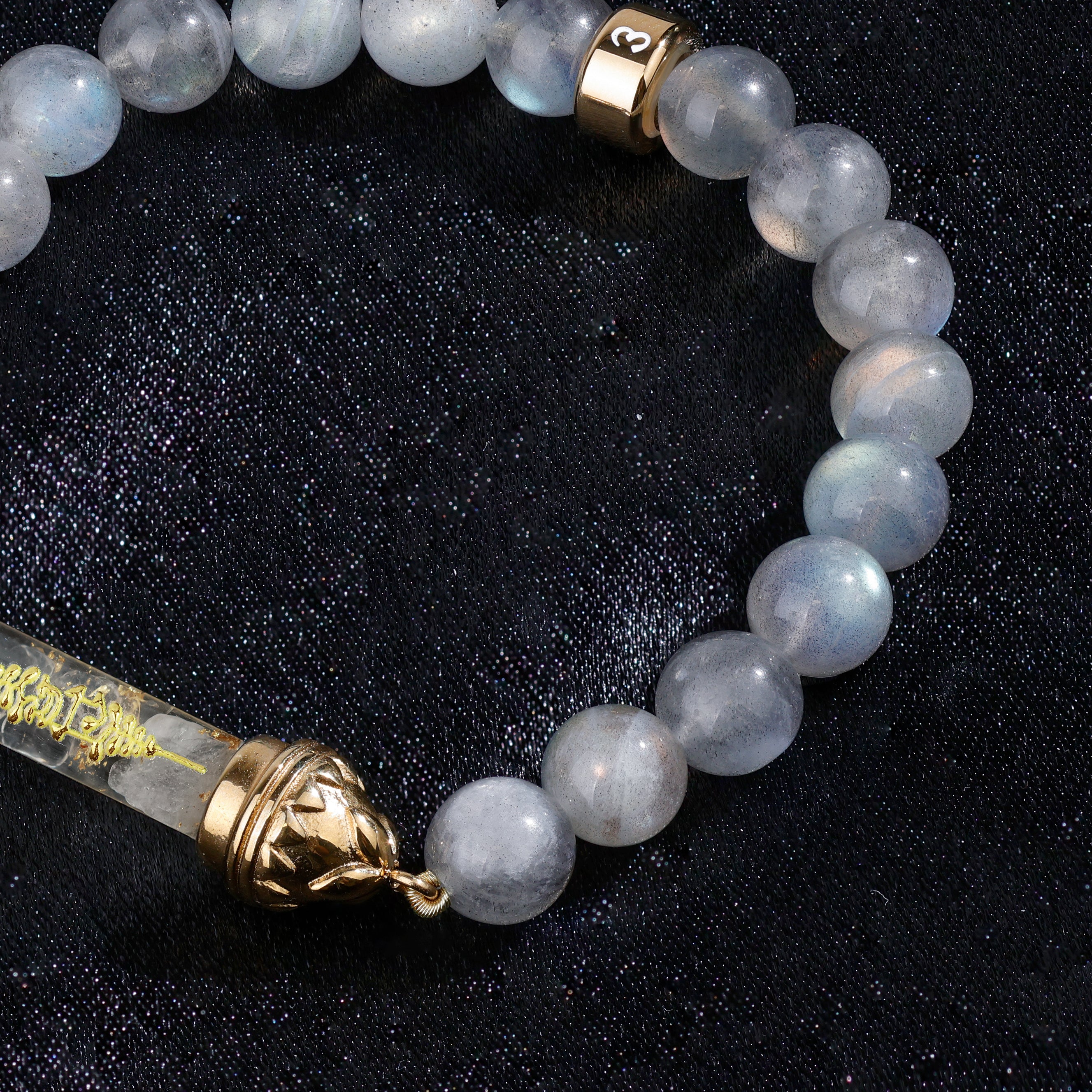 Bracelet en Labradorite et Quartz Clair avec Amulette Sacrée Dorée AAA – Transformation & Rayonnement