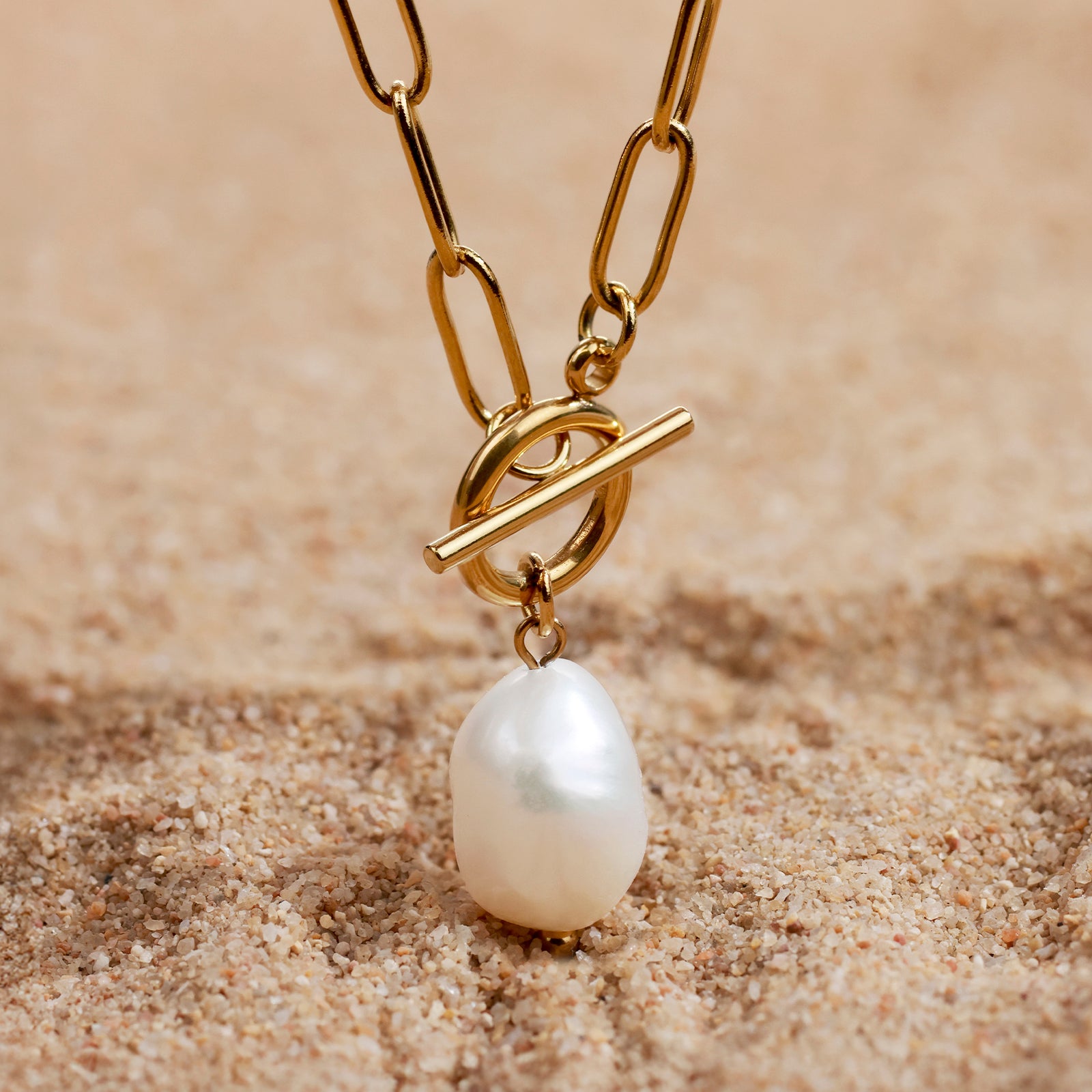 Collier Perla T-Bar – Perle naturelle & chaîne à maillons dorée