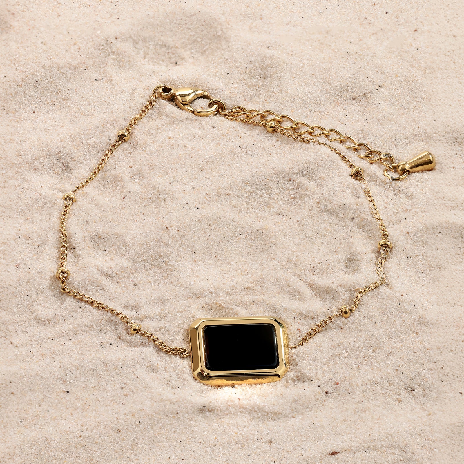 Bracelet Nocta Onyx – Onyx noir & chaîne dorée