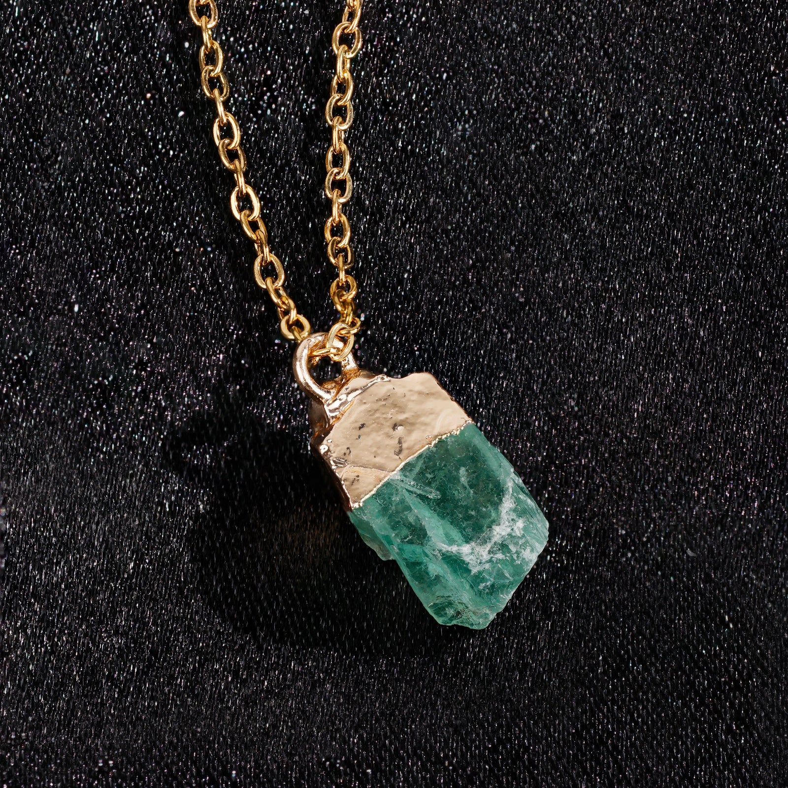 Collier en Péridot naturelle - Août (pierre brute)