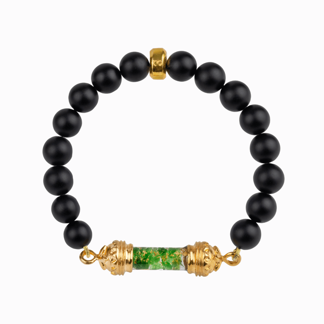 Bracelet en Onyx et Amulette Sacrée en Tsavorite